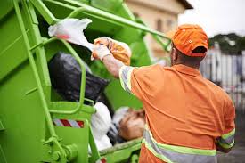 Best Retail Junk Removal  in Branford Center, CT